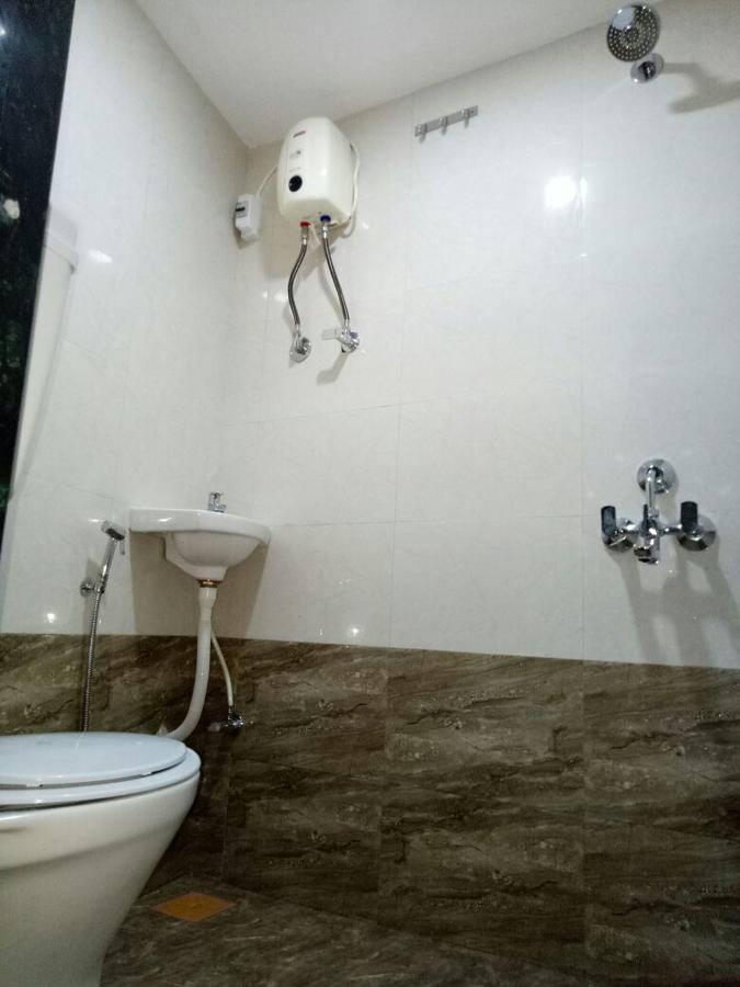 Classic Dormitory Mumbai  Buitenkant foto