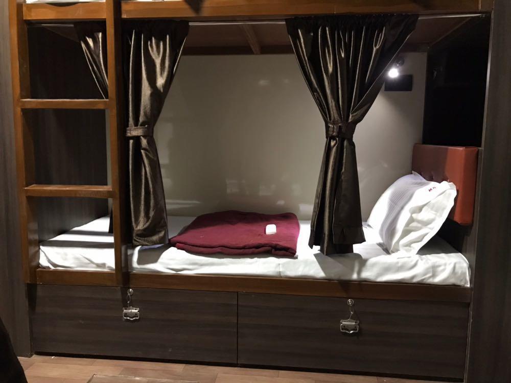 Classic Dormitory Mumbai  Buitenkant foto